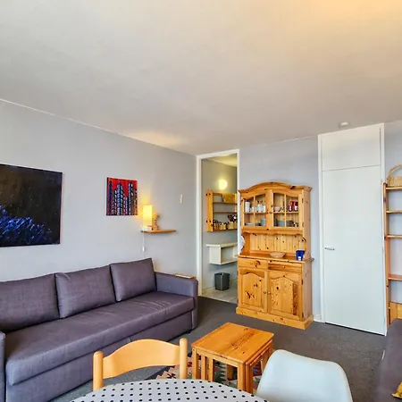 Apartment Lumineux Avec Balcon - Proche Des Pistes Et Commerces *